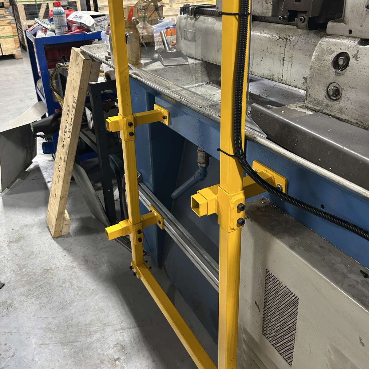 Hardinge Lathe Guard and Chip Shield - Image 8