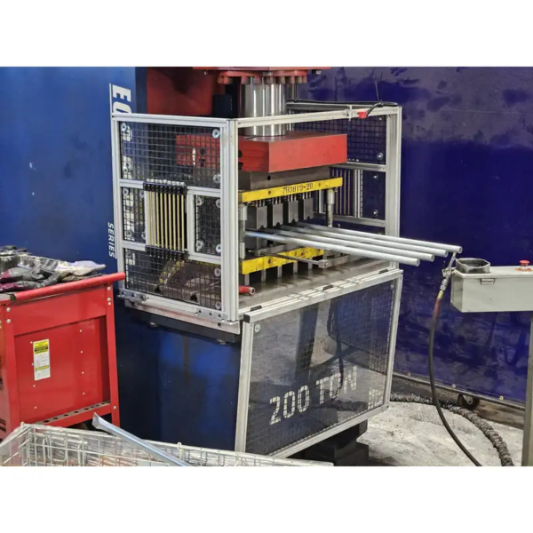 Hydraulic Press Guard, Table Mounted - Image 3