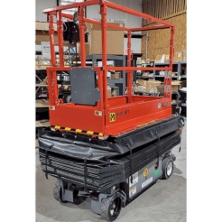 Scissor lift shown with safety guarding from Ferndale Safety installed on the mechanism